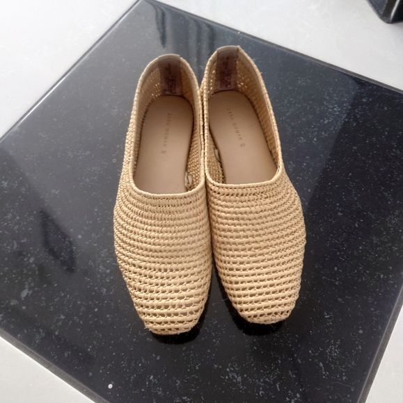 Zara Hand Made Woven Flats - Picture 3 of 6